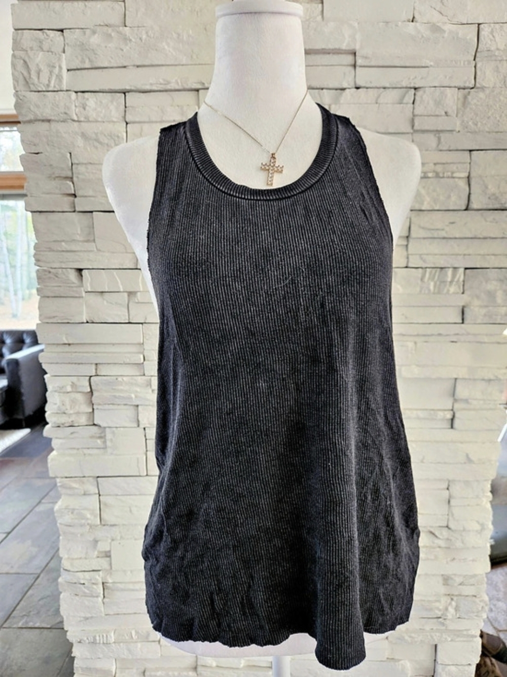 Joah Brown Phases Twist Back Tank Black Size S/M